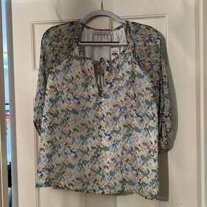 Pretty Abercrombie & fitch top